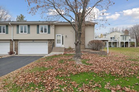 9947 Cavell Avenue S Bloomington MN 55438