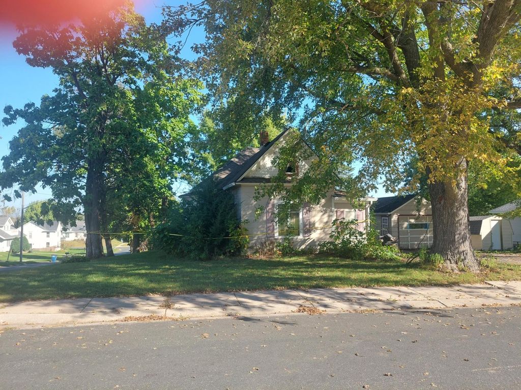 Photo of 512 Park Avenue, Goodhue, MN 55027 (MLS # 7054543)