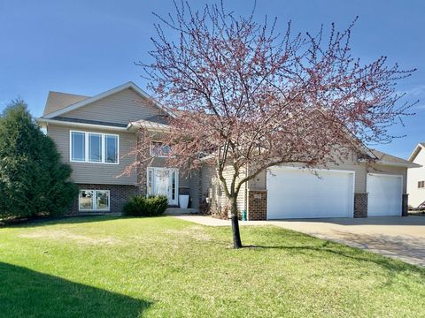 Photo of 4358 Somersby Lane NW, Rochester, MN 55901 (MLS # 7060750)