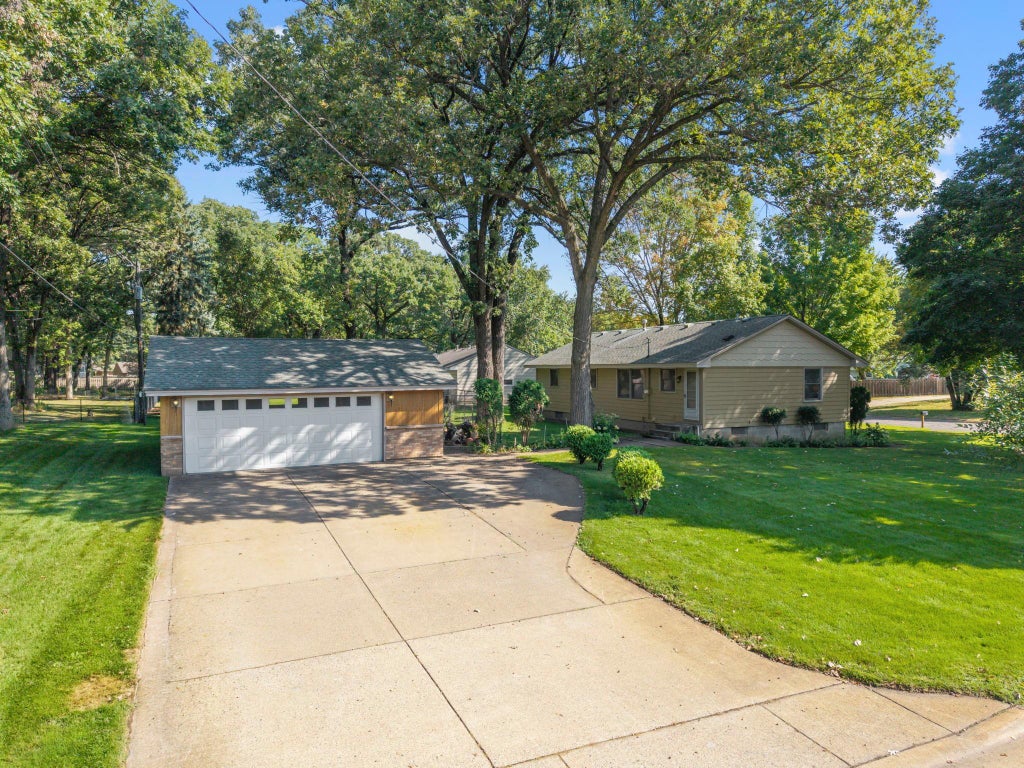 Photo of 11301 Welcome Avenue N, Champlin, MN 55316 (MLS # 7101432)