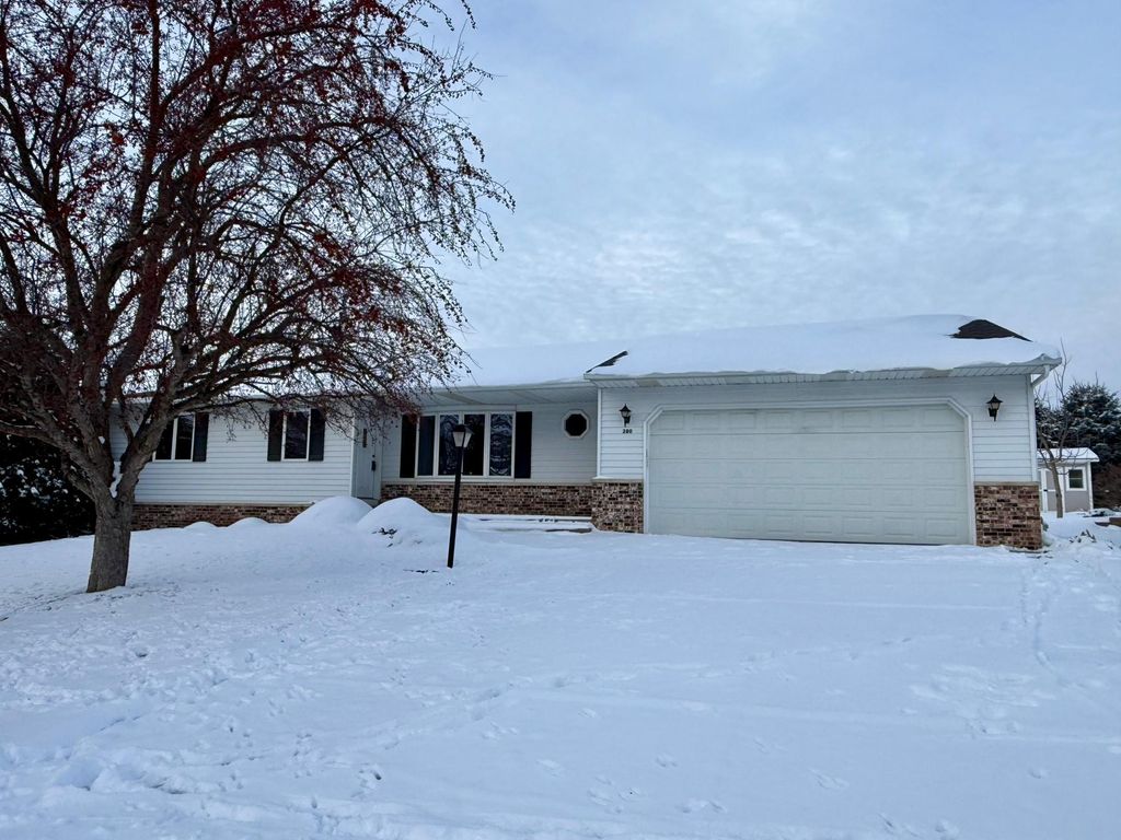 Photo of 280 4th Avenue SE, Plainview, MN 55964 (MLS # 6823517)