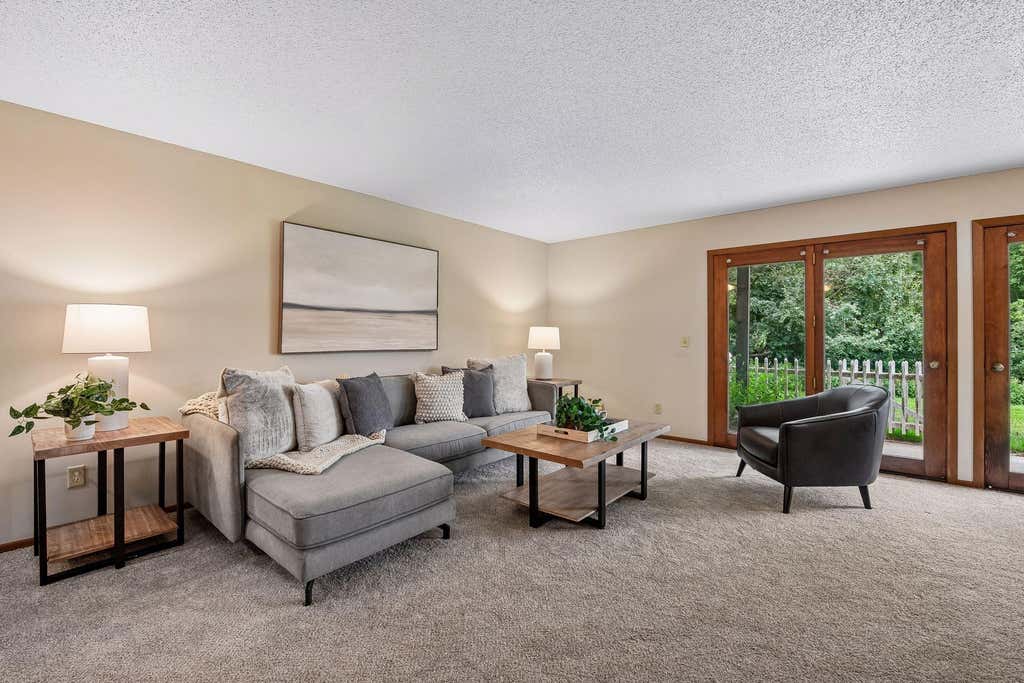 Photo of 15275 Lesley Lane, Eden Prairie, MN 55346 (MLS # 7130332)