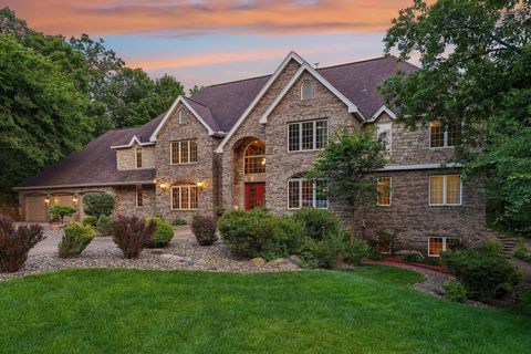 18751 Knollwood Circle Lakeville MN 55044