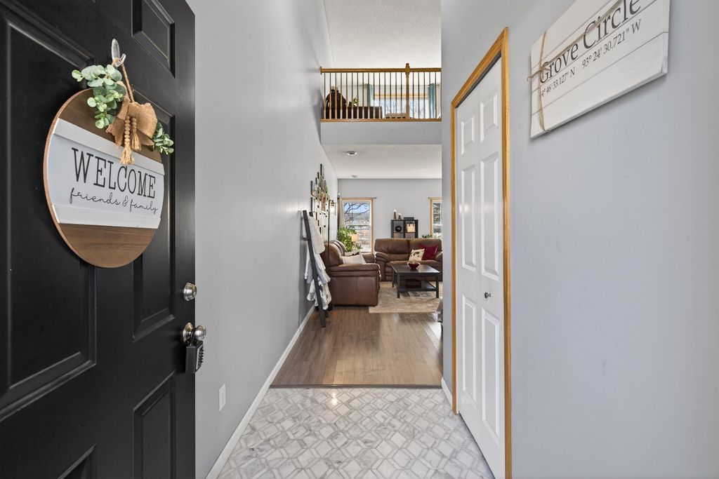 Photo of 8530 Grove Circle, Shakopee, MN 55379 (MLS # 7024150)