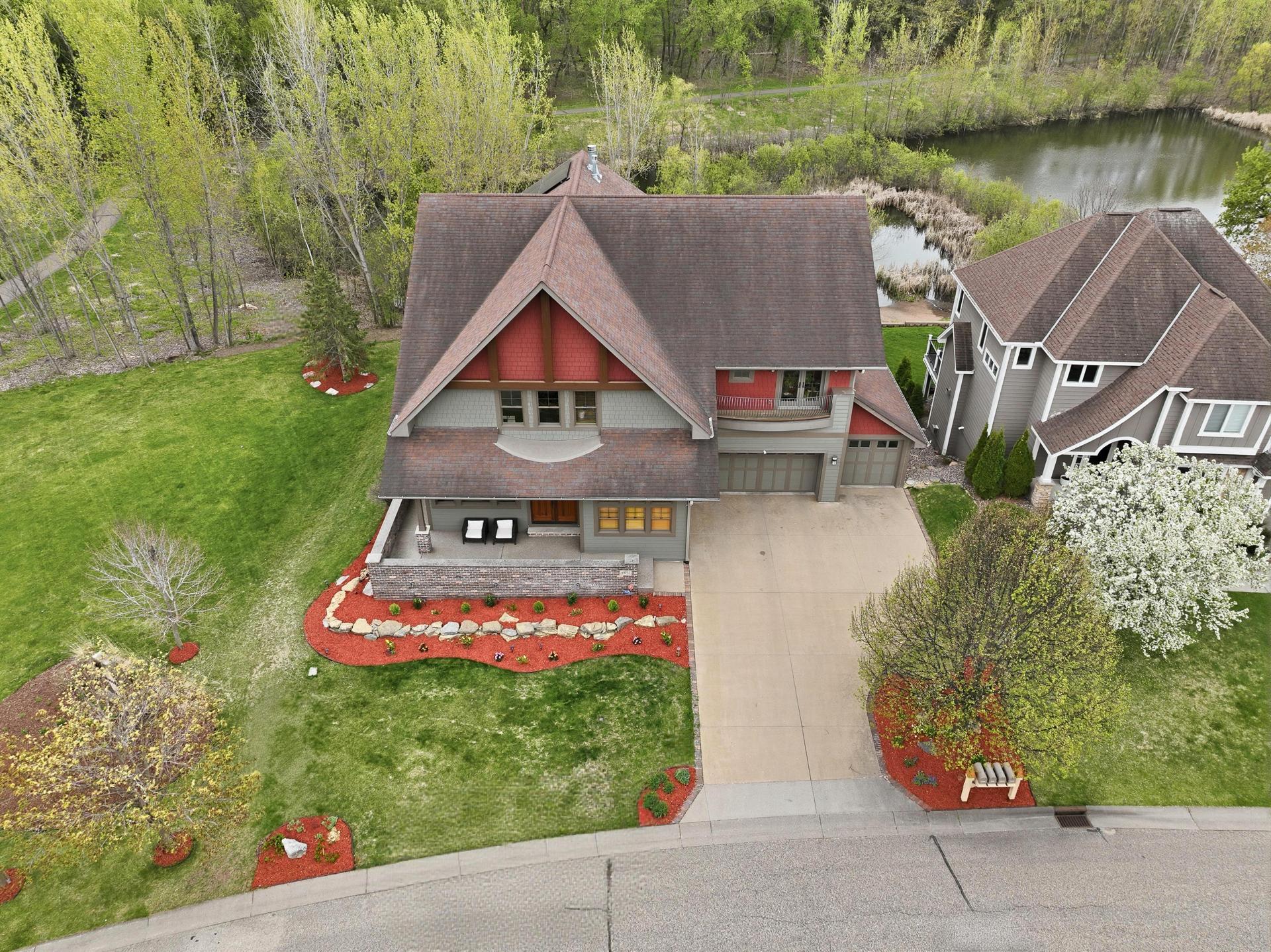 10721 Watersedge Lane