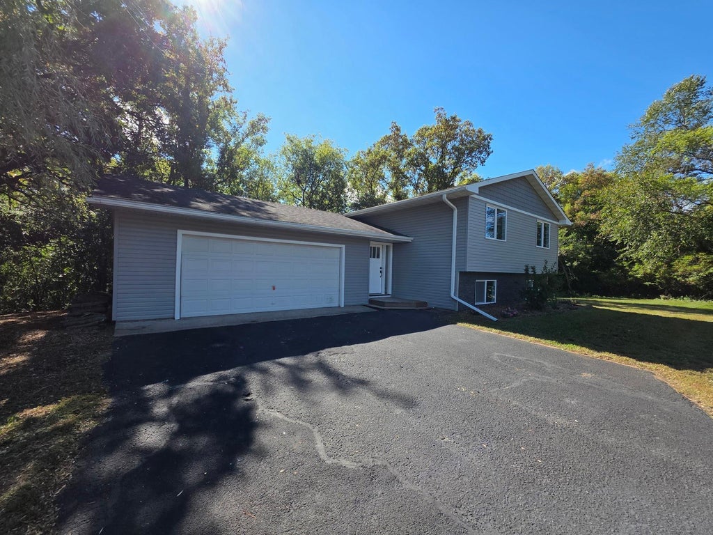 Photo of 5712 236th Avenue NW, Saint Francis, MN 55070 (MLS # 7148817)