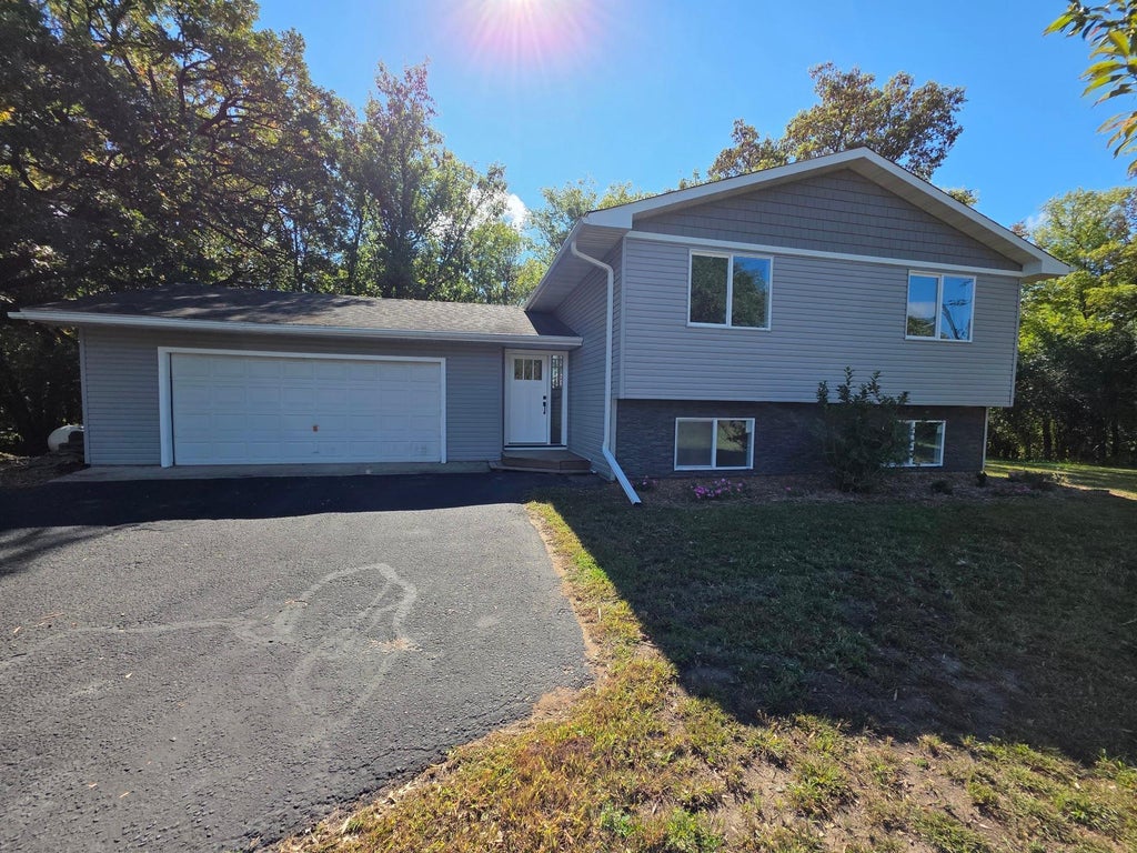 Photo of 5712 236th Avenue NW, Saint Francis, MN 55070 (MLS # 7148817)