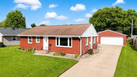 Photo of 304 18th Street NW, Austin, MN 55912 (MLS # 7131401)
