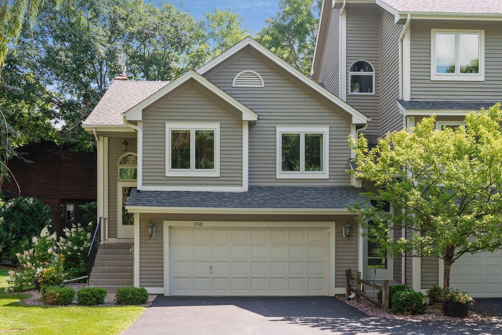 Photo of 1760 Commerce Boulevard, Mound, MN 55364 (MLS # 7106310)