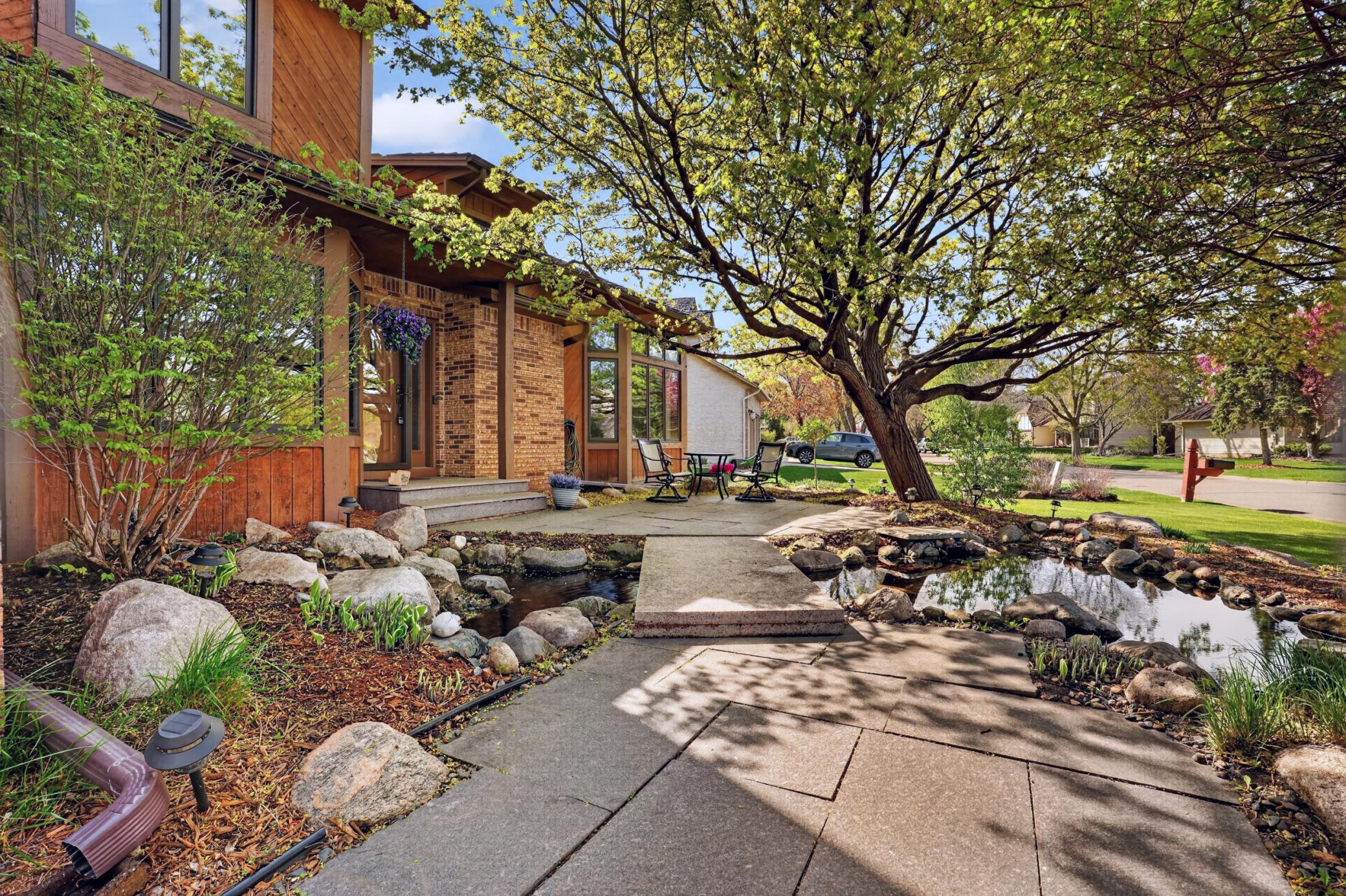 8842 Hillswick Trail