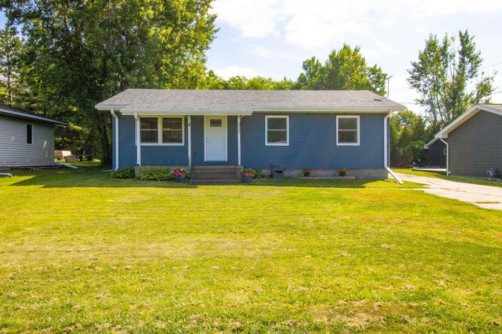Photo of 5432 Mineral Avenue, Mountain Iron, MN 55768 (MLS # 7131182)