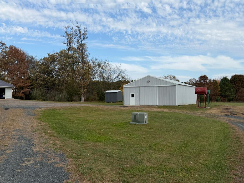 Photo of 363 Pavelski Road, Eau Claire, WI 54703 (MLS # 7159055)