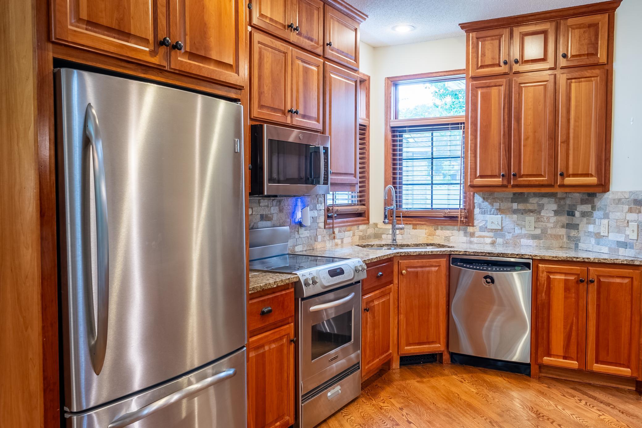 2413 Skyline Drive