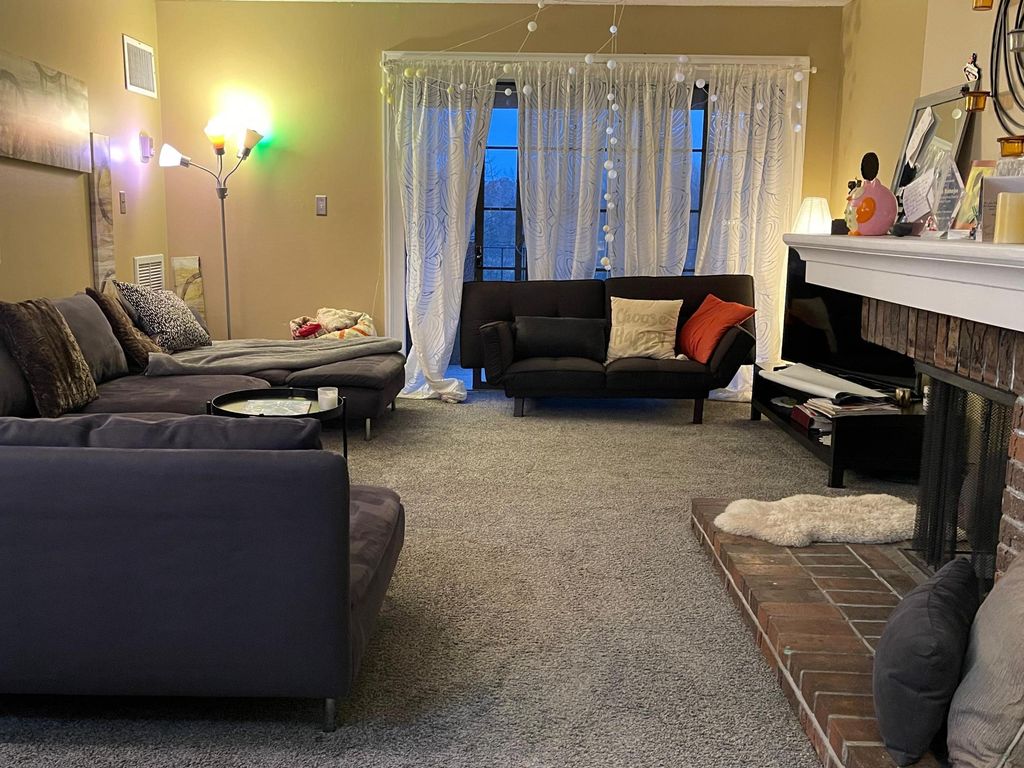 Photo of 6730 Vernon Ave S #402, Edina, MN 55436 (MLS # 7006252)