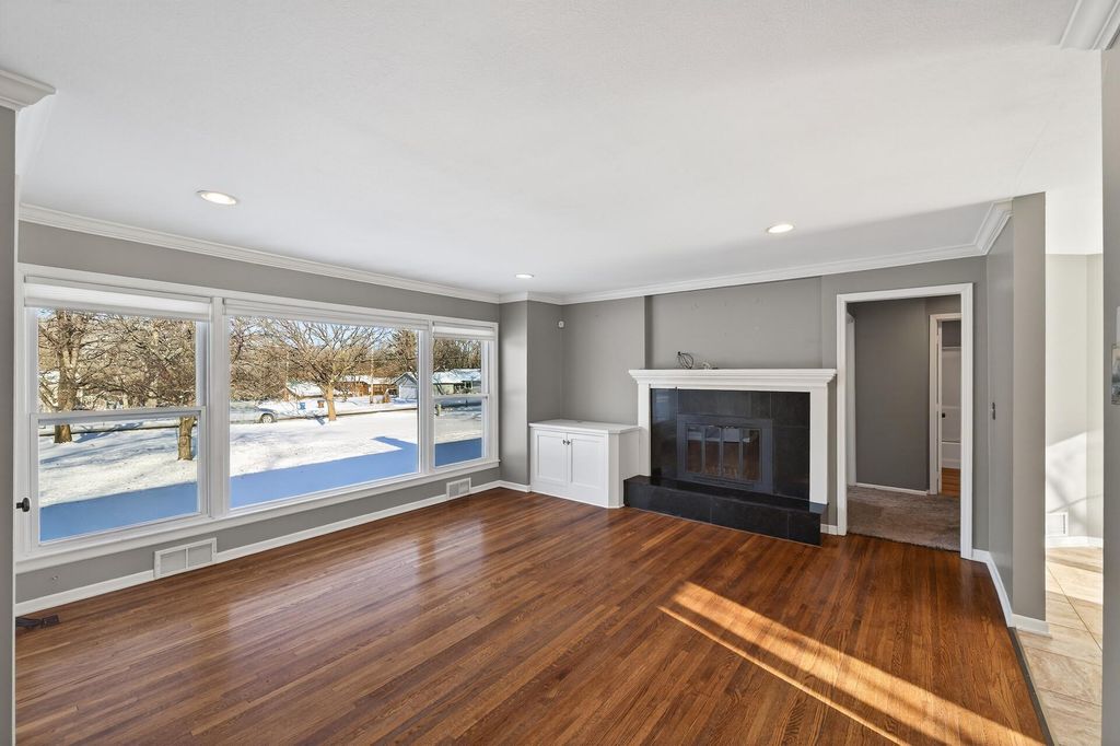 Photo of 25815 Wild Rose Lane, Excelsior, MN 55331 (MLS # 6824163)