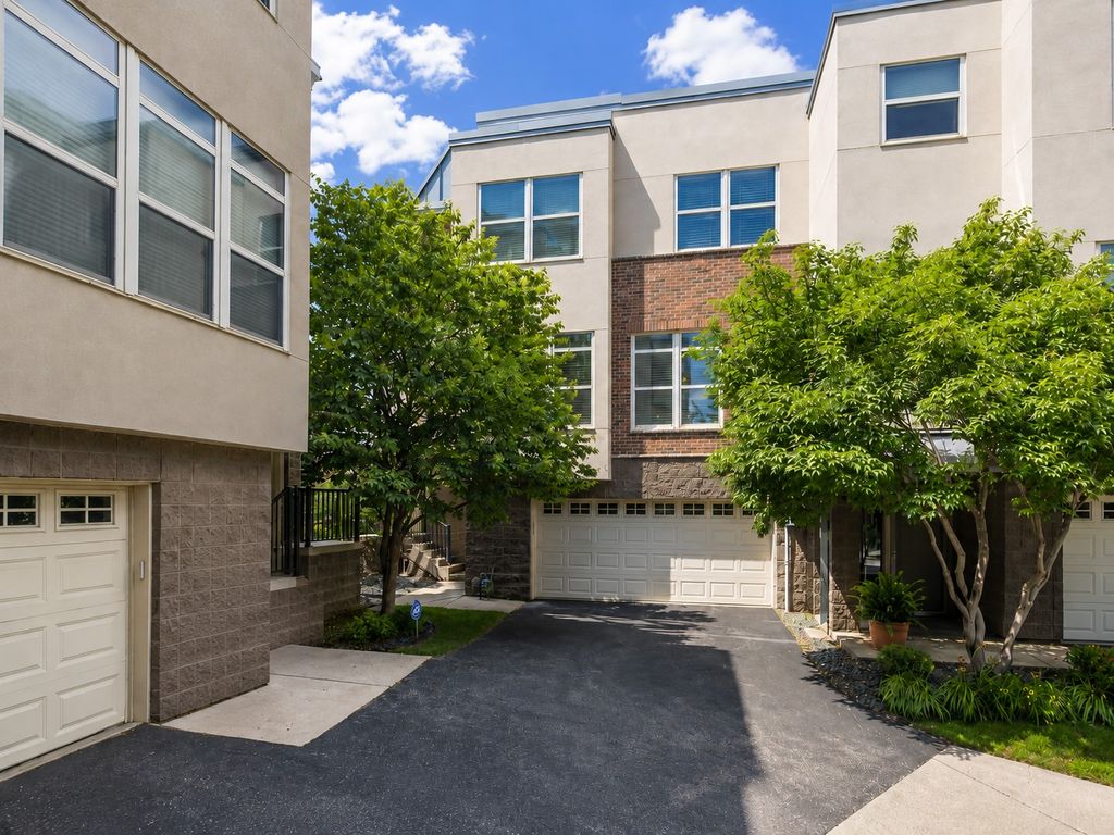 Photo of 221 1st Avenue NE #15, Minneapolis, MN 55413 (MLS # 7072748)
