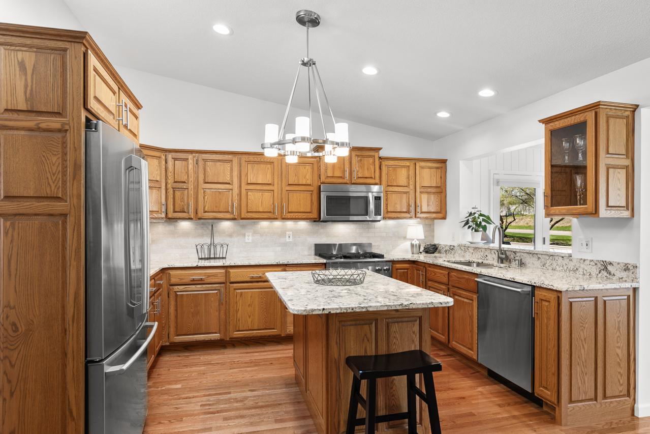 9528 Woodbridge Road