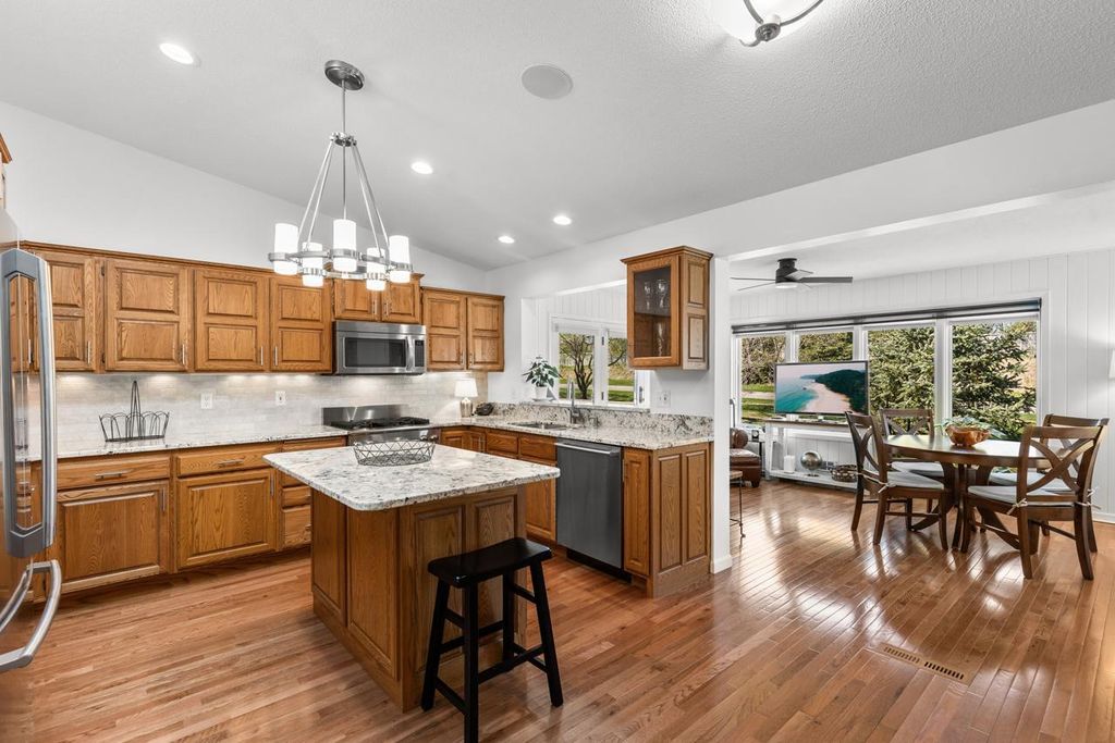 Photo of 9528 Woodbridge Road, Bloomington, MN 55438 (MLS # 7058696)