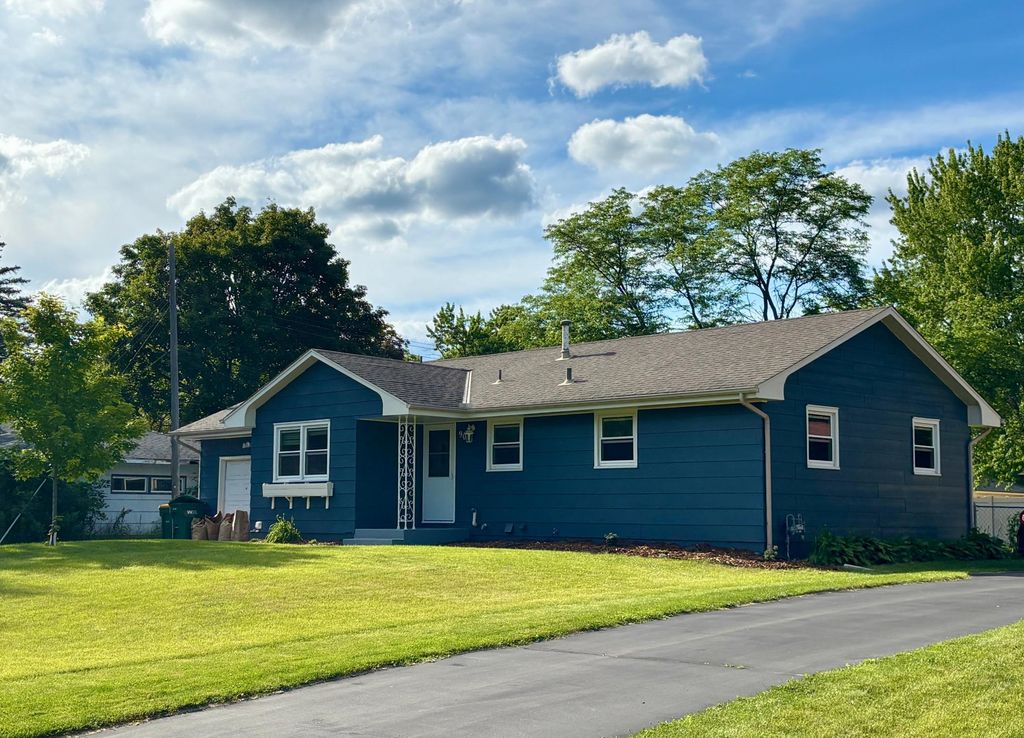 Photo of 9010 60 1/2 Avenue N, New Hope, MN 55428 (MLS # 7099713)