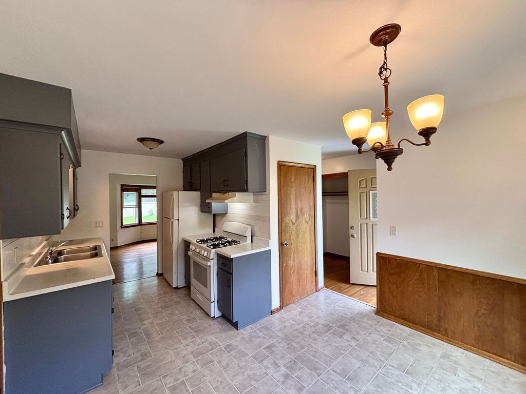 Photo of 9010 60 1/2 Avenue N, New Hope, MN 55428 (MLS # 7099713)