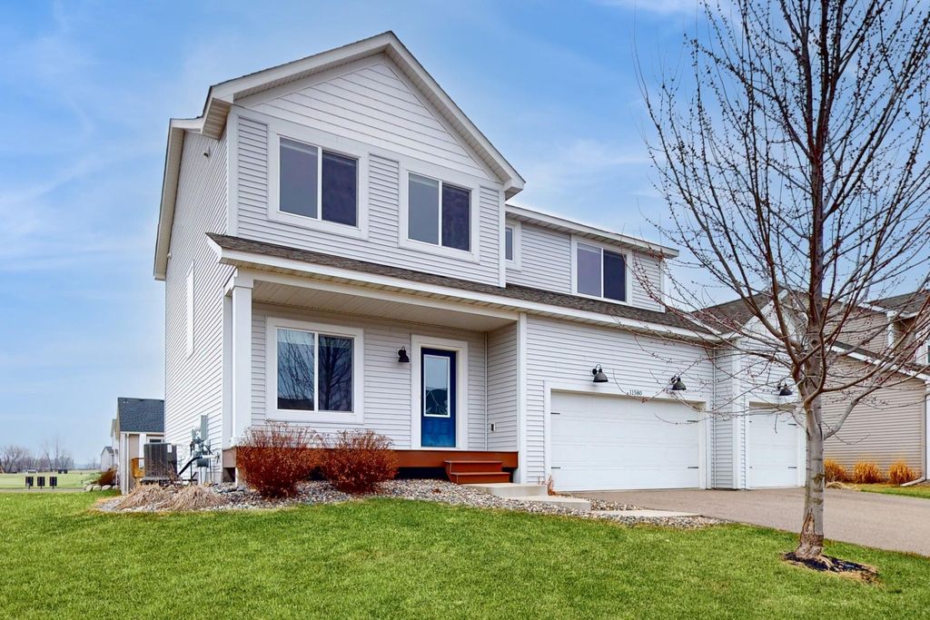 Photo of 11580 33rd Street N, Lake Elmo, MN 55042 (MLS # 7070588)