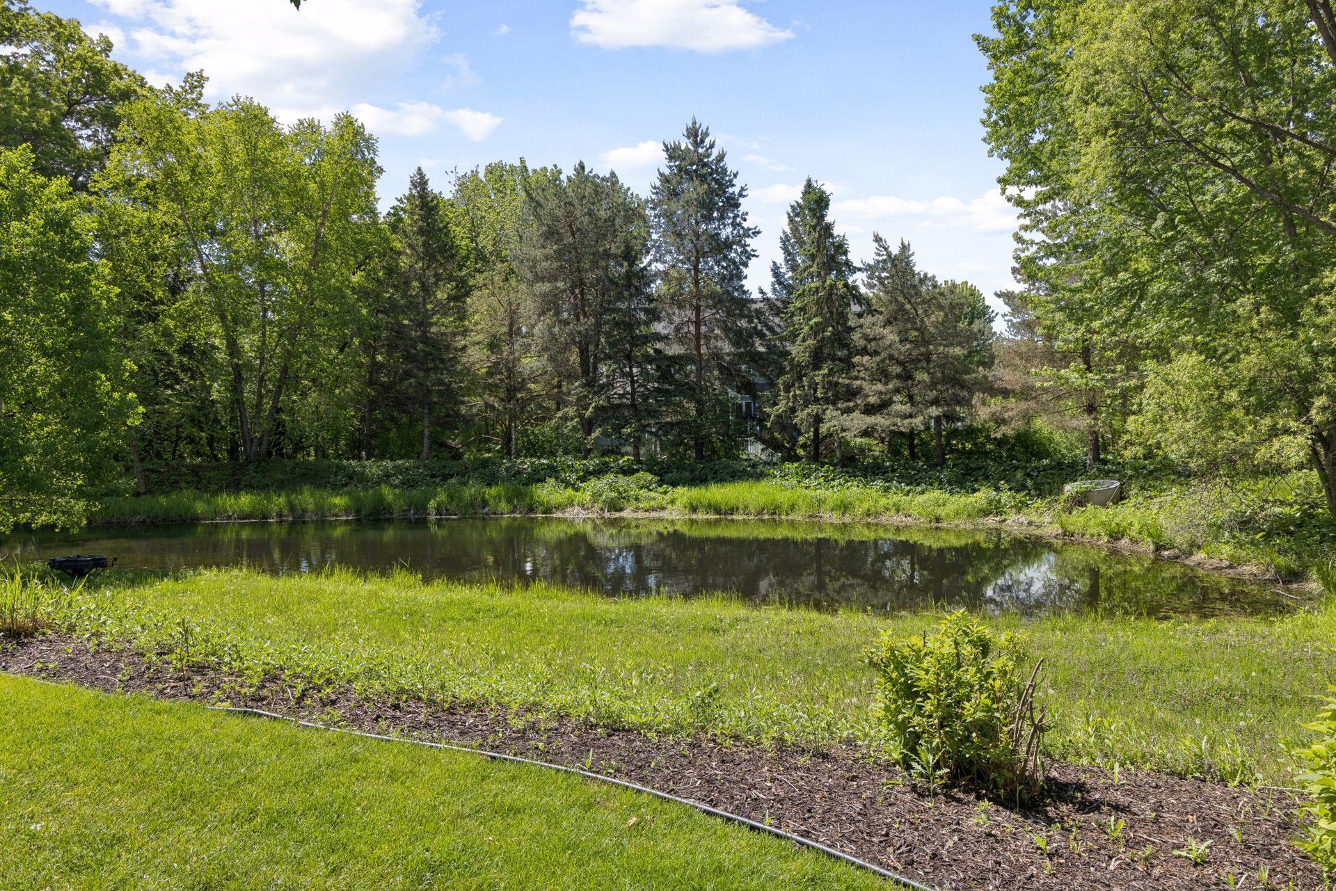 Saint Paul, Minnesota, 55118, United States, 3 Bedrooms Bedrooms, ,3 BathroomsBathrooms,Residential,Active,2036049