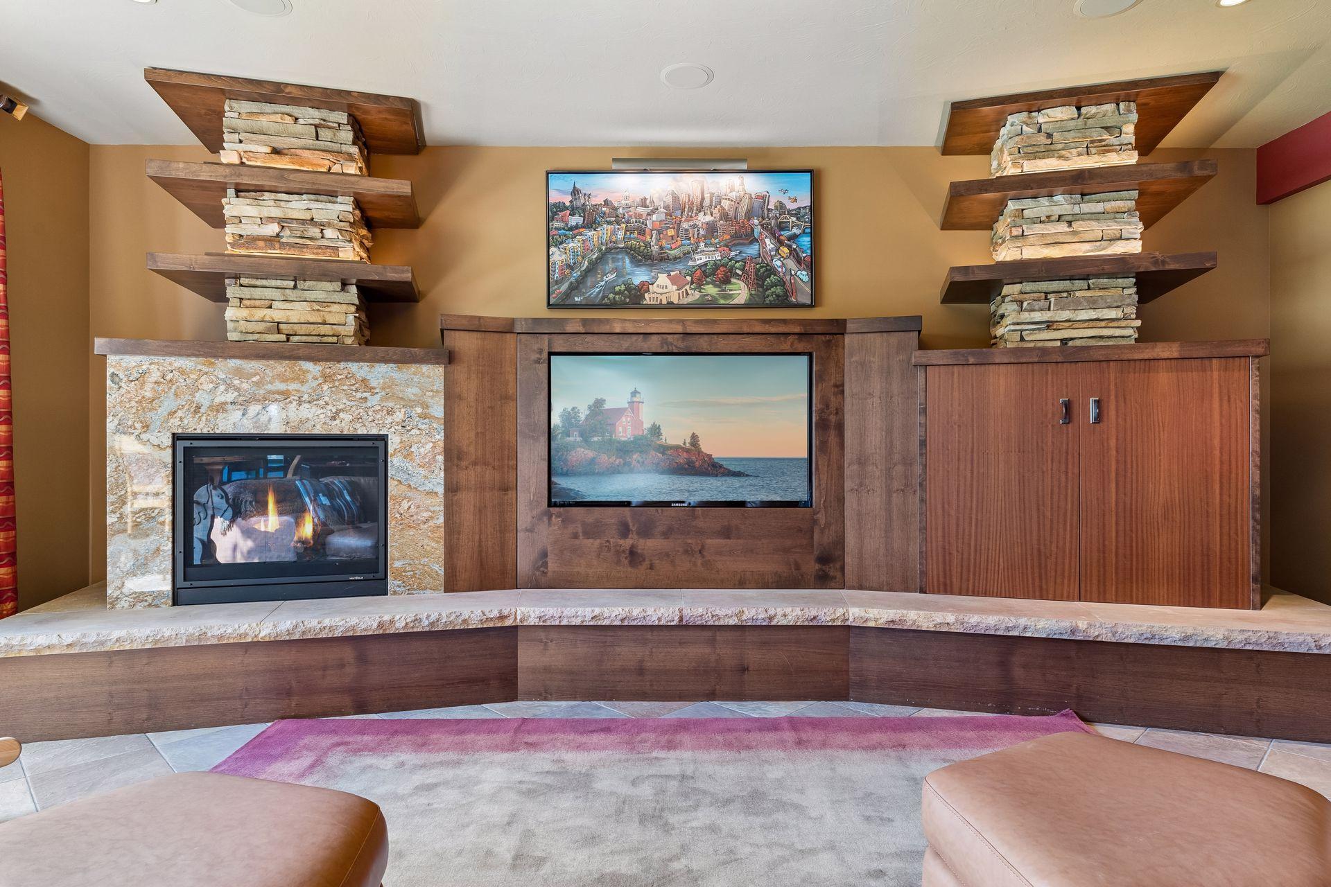 Saint Paul, Minnesota, 55118, United States, 3 Bedrooms Bedrooms, ,3 BathroomsBathrooms,Residential,Active,2036049