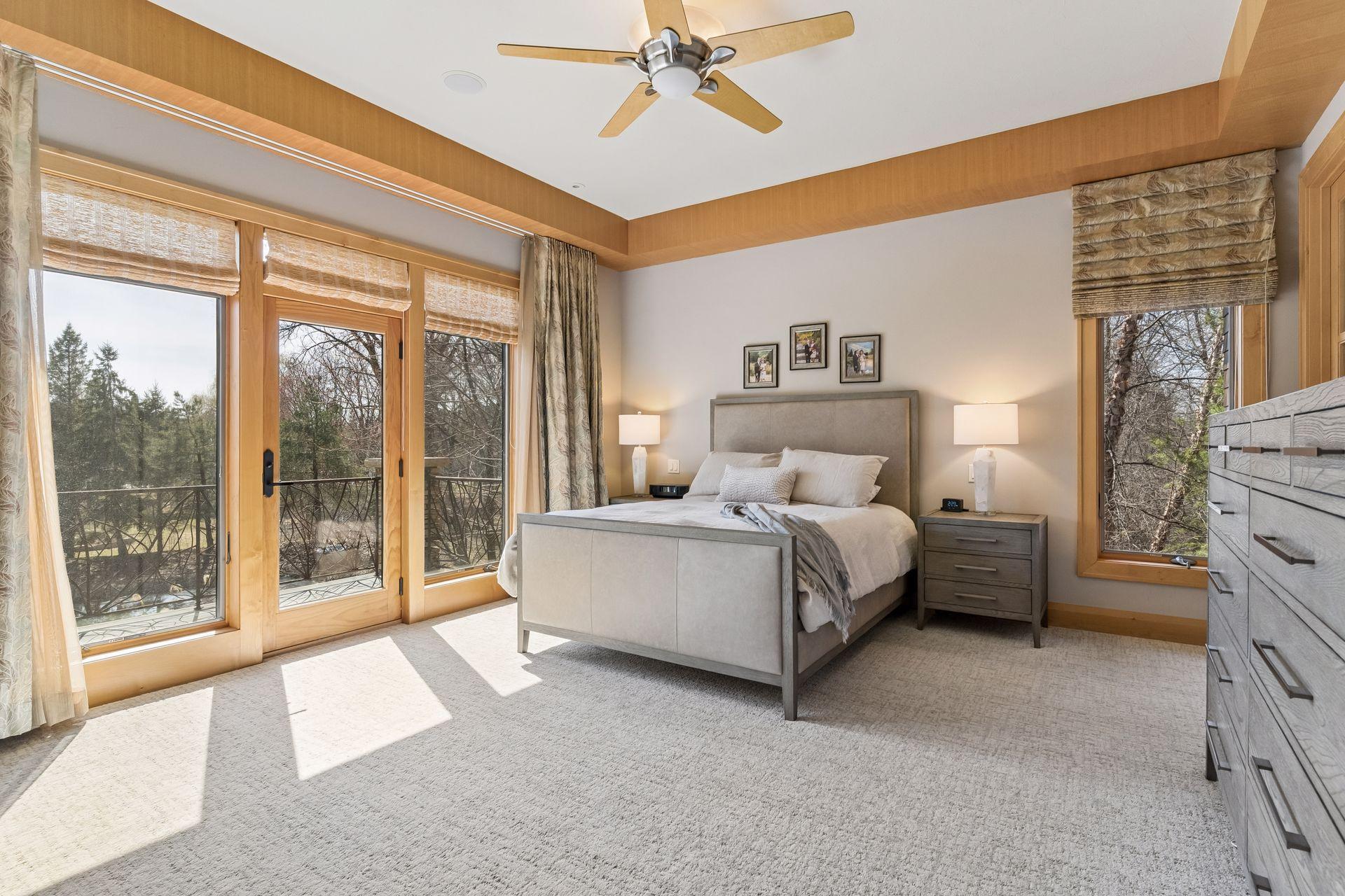 Saint Paul, Minnesota, 55118, United States, 3 Bedrooms Bedrooms, ,3 BathroomsBathrooms,Residential,Active,2036049