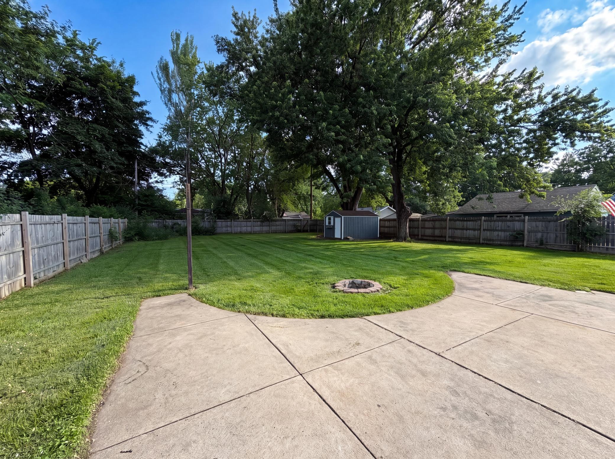 2128 Ronald Avenue