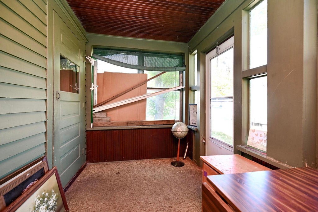 Photo of 613 E 2nd Street, Winona, MN 55987 (MLS # 7163474)
