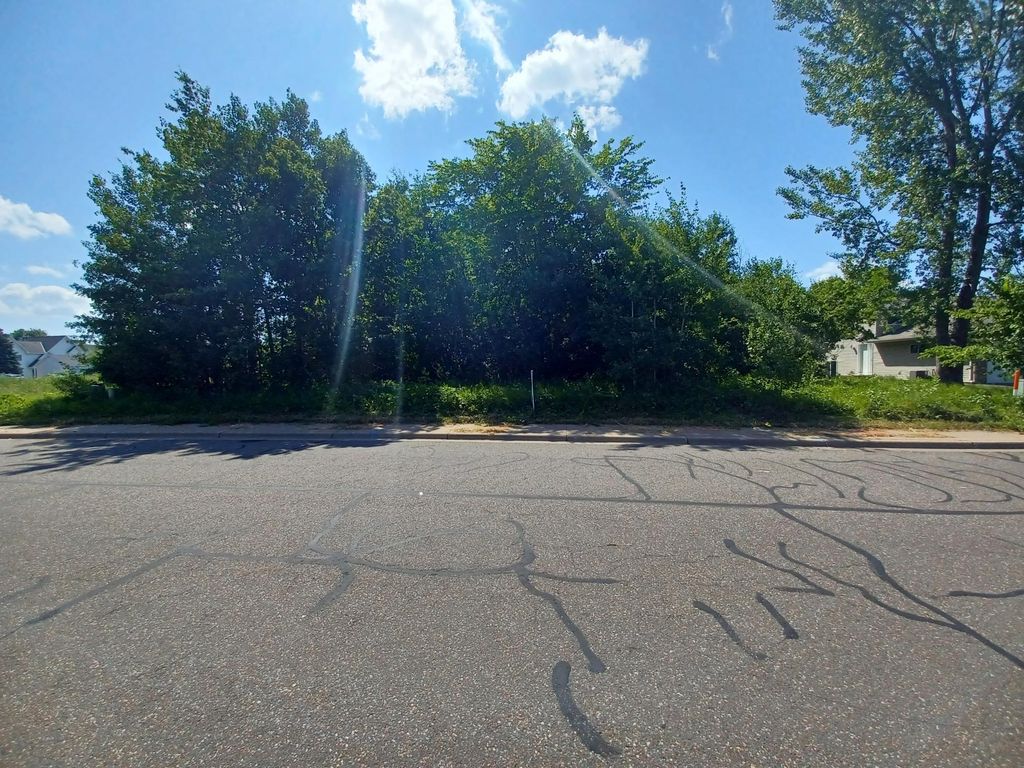 Photo of 38xxx Oakview Ave, North Branch, MN 55056 (MLS # 7058504)