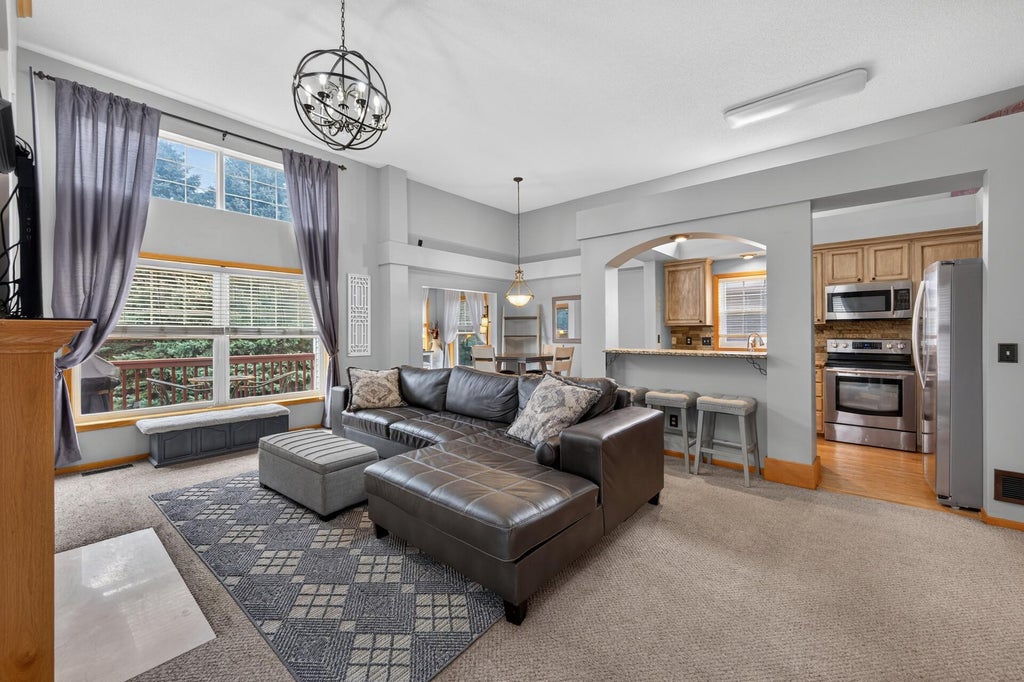Photo of 10154 Country Club Curve, Woodbury, MN 55129 (MLS # 7151430)