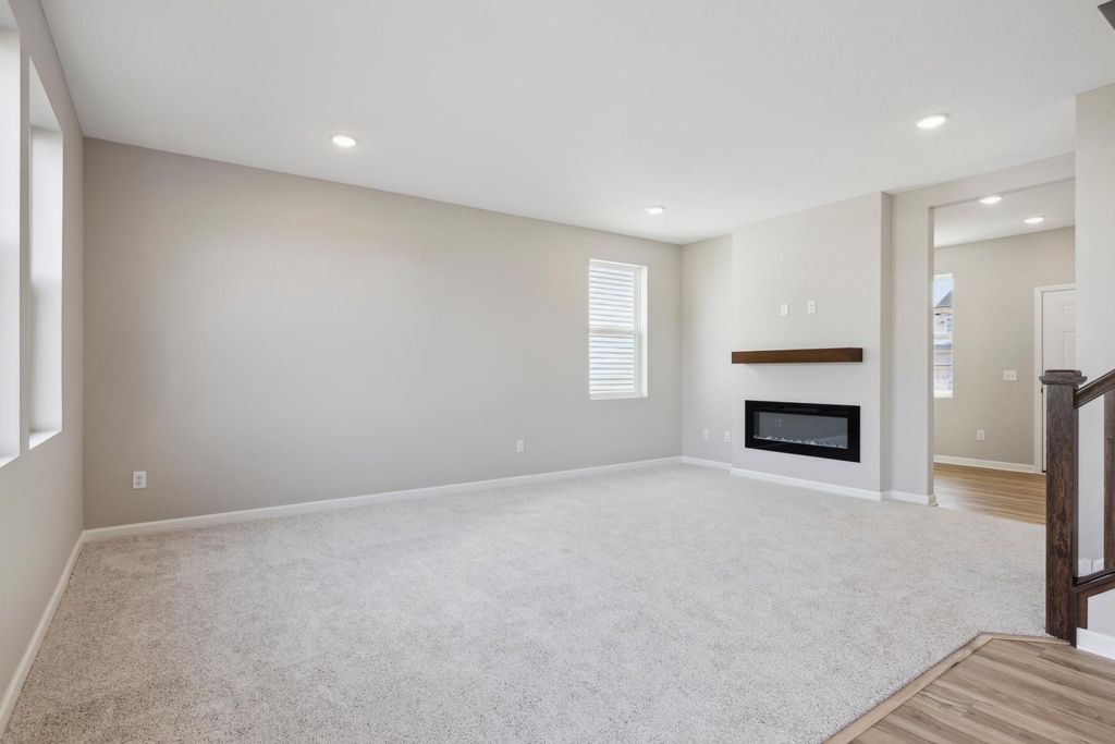 Photo of 15023 Askeaton Place, Rosemount, MN 55068 (MLS # 7040714)