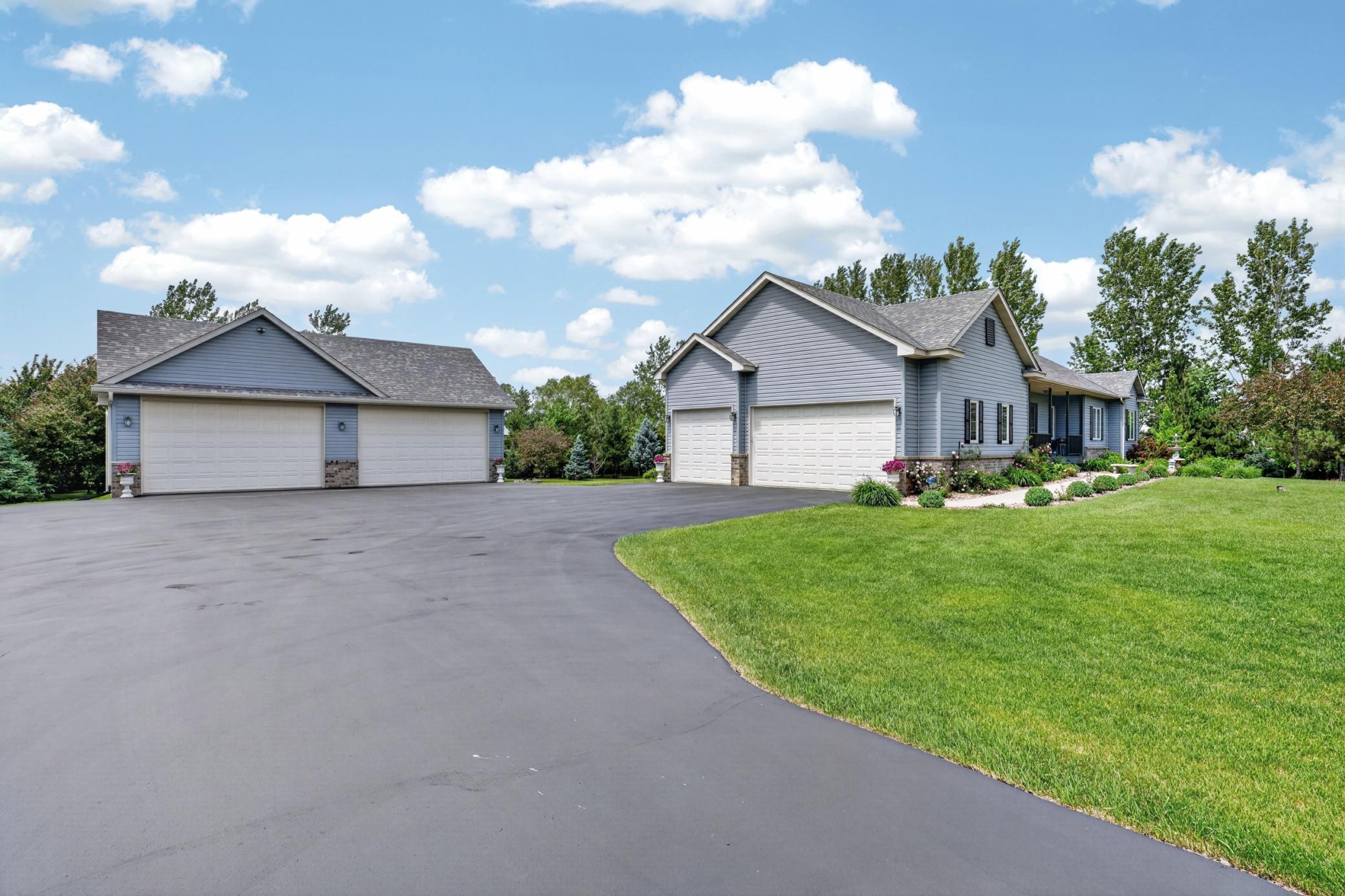 13420 Skyline Circle