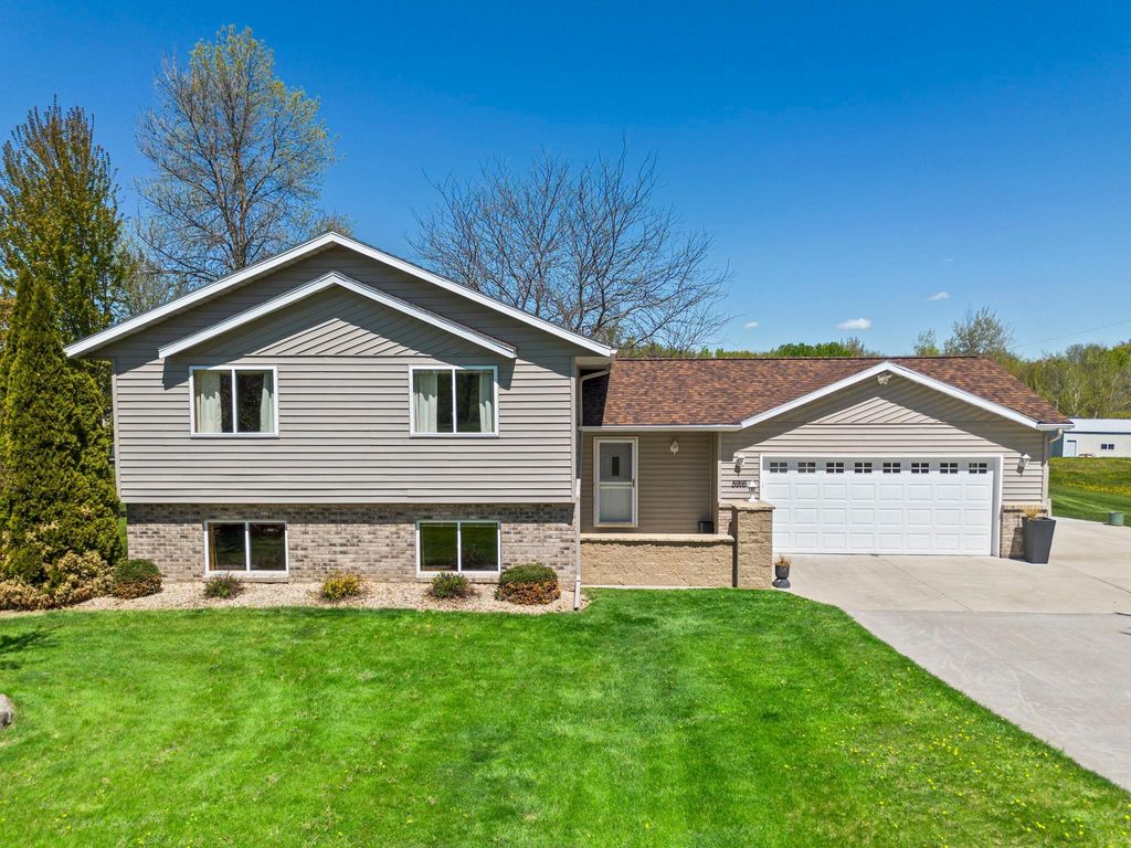 Photo of 5916 Galaxy Road, Saint Augusta, MN 56301 (MLS # 7071361)