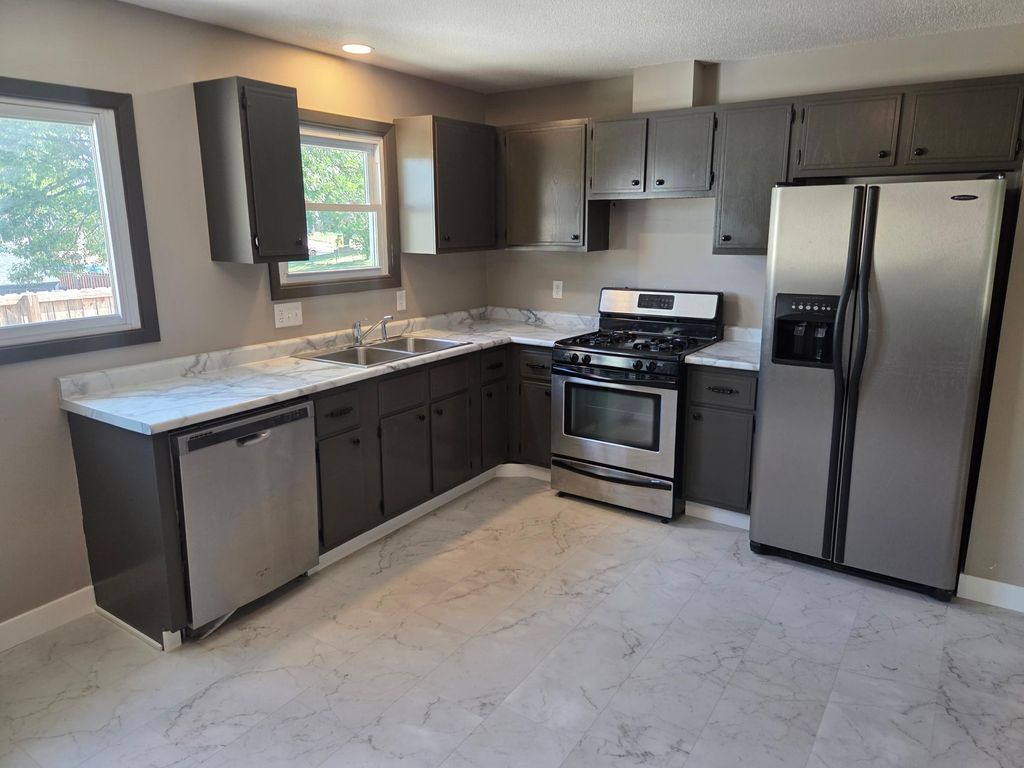 Photo of 3725 78th Street E, Inver Grove Heights, MN 55076 (MLS # 7111552)