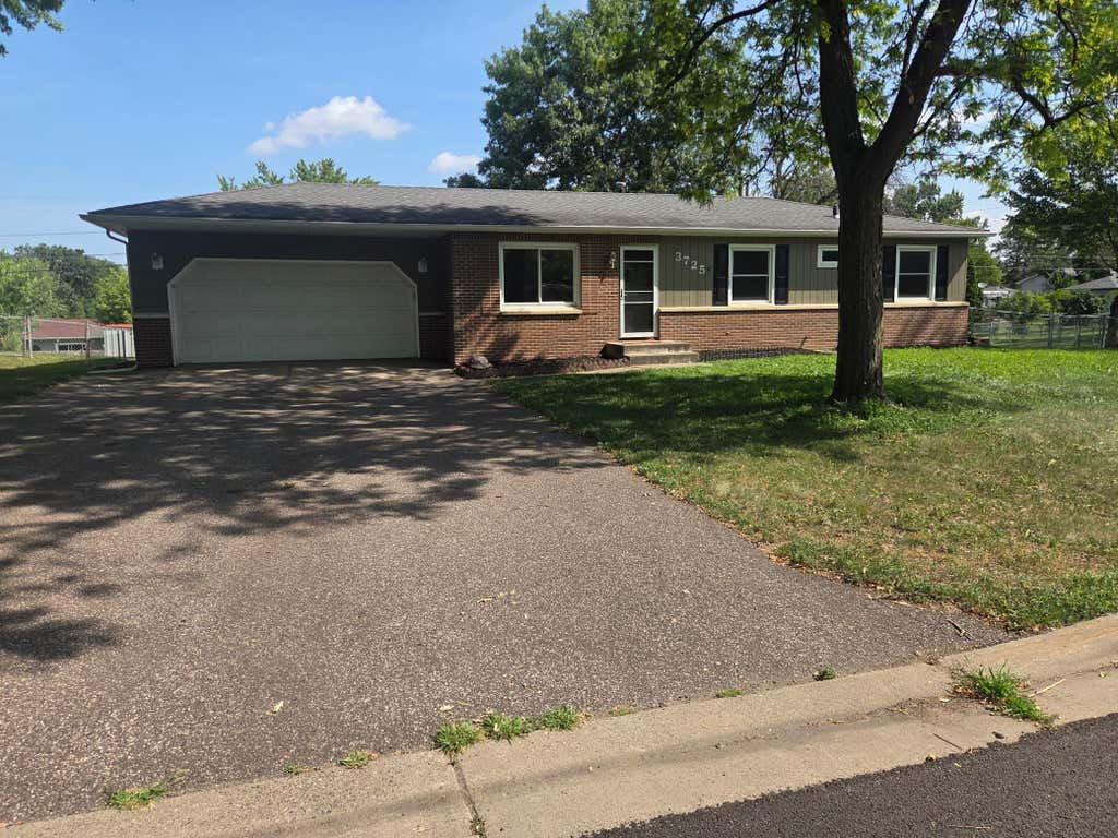 Photo of 3725 78th Street E, Inver Grove Heights, MN 55076 (MLS # 7111552)