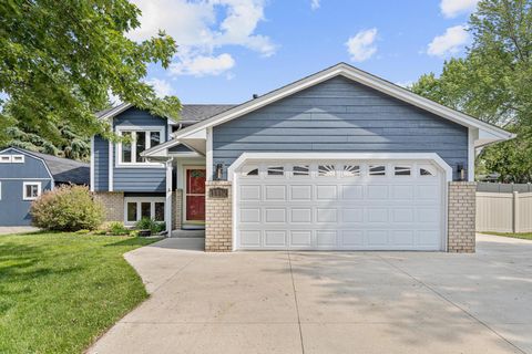 1112 Dakota Street S Shakopee MN 55379