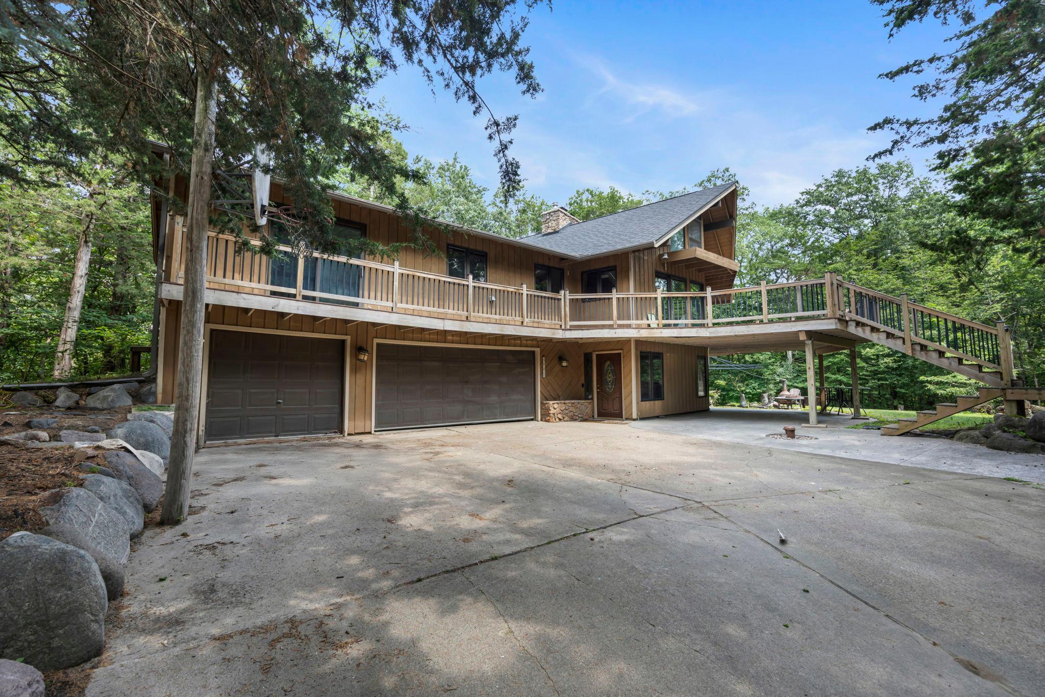 4880 Martindale Street NE