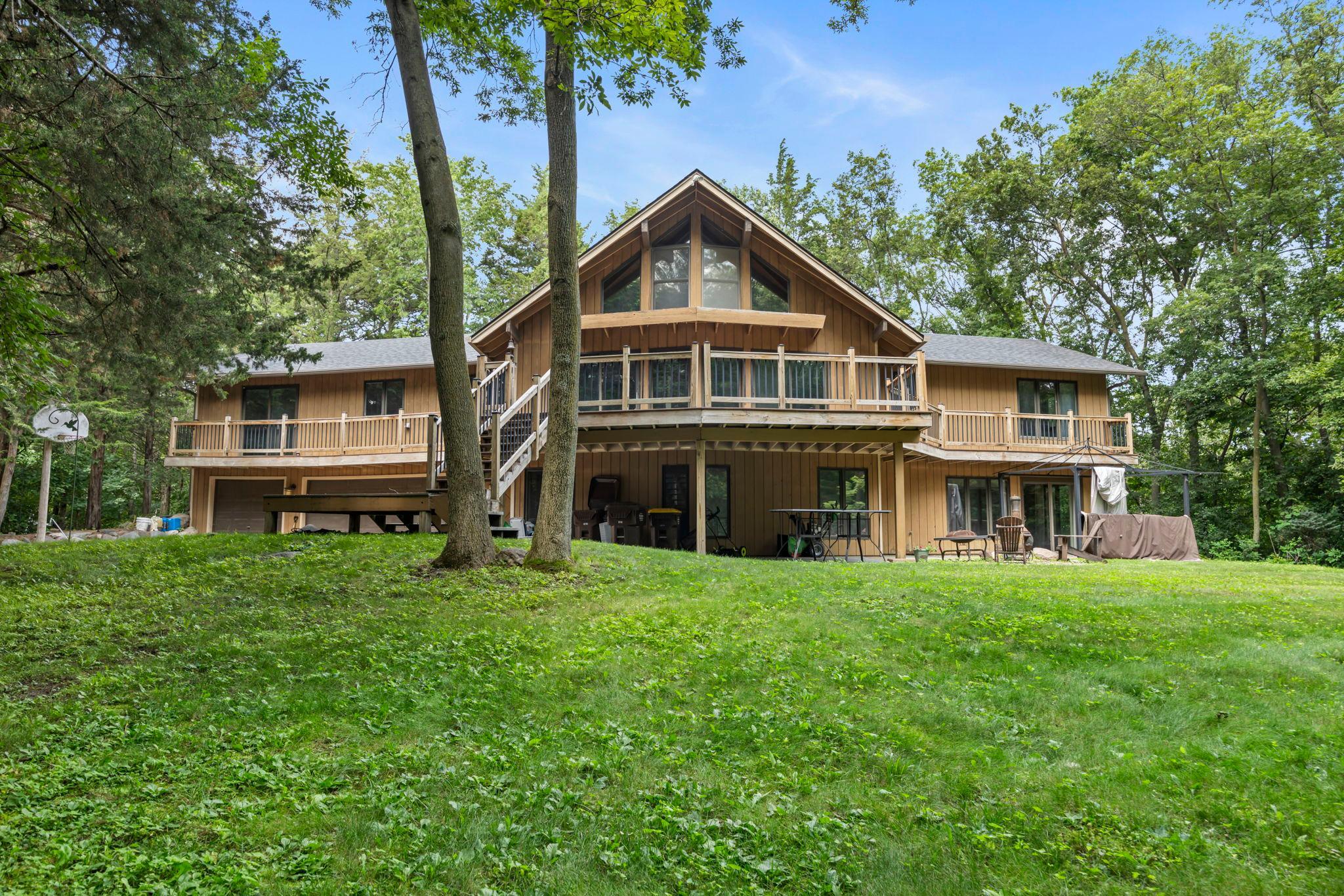 4880 Martindale Street NE