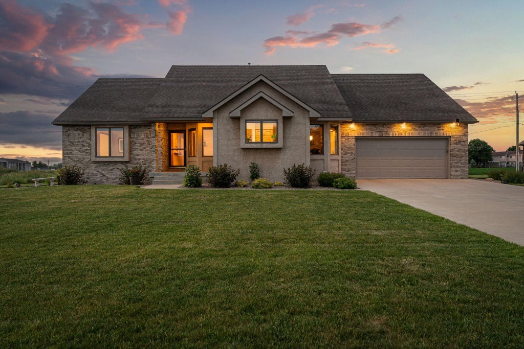 Photo of 2908 5th Avenue SW, Austin, MN 55912 (MLS # 7090082)