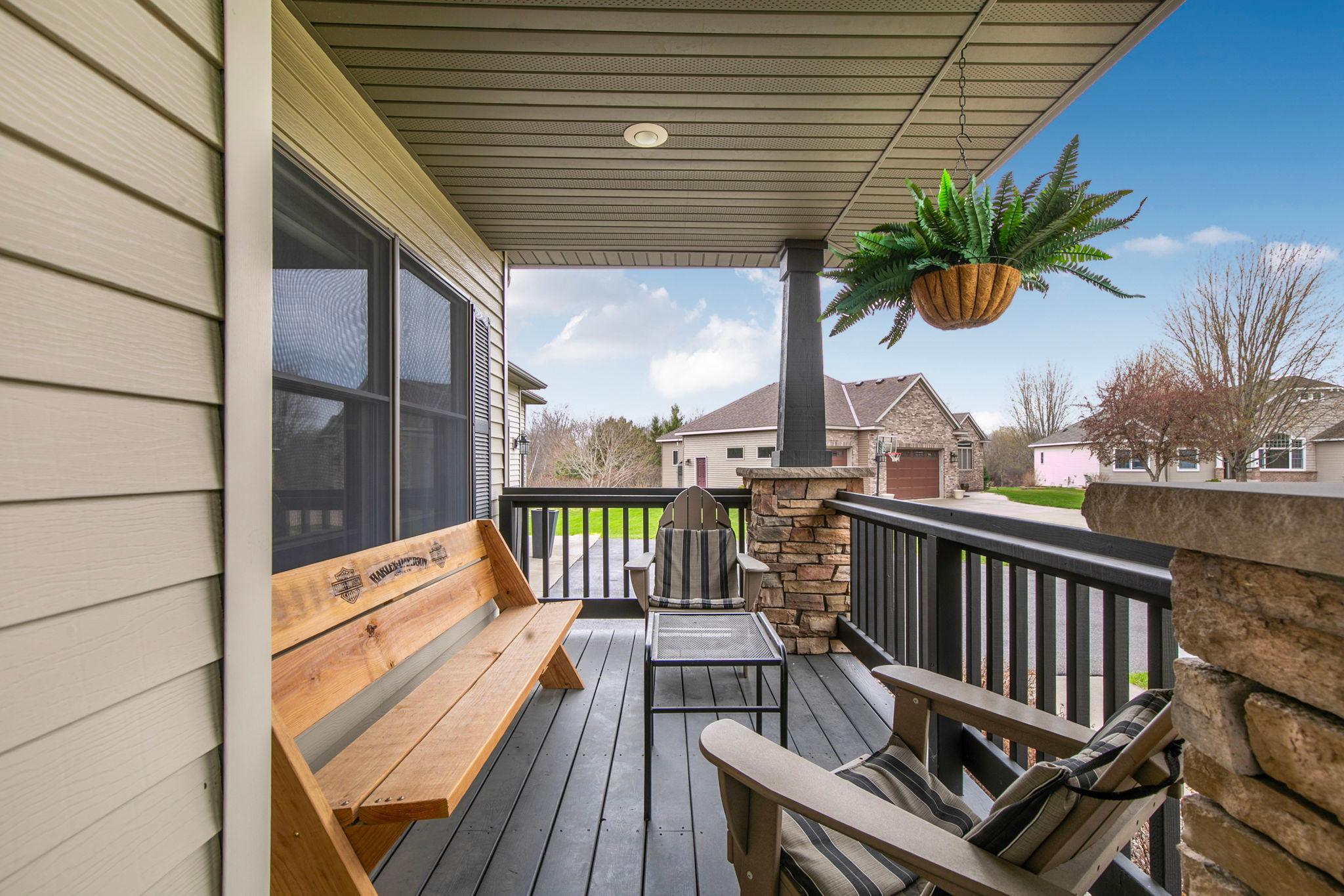 1534 Pebble Creek Court