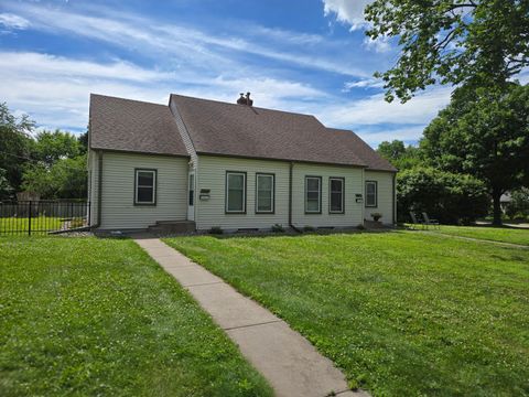 3858 Wooddale Avenue S Saint Louis Park MN 55416