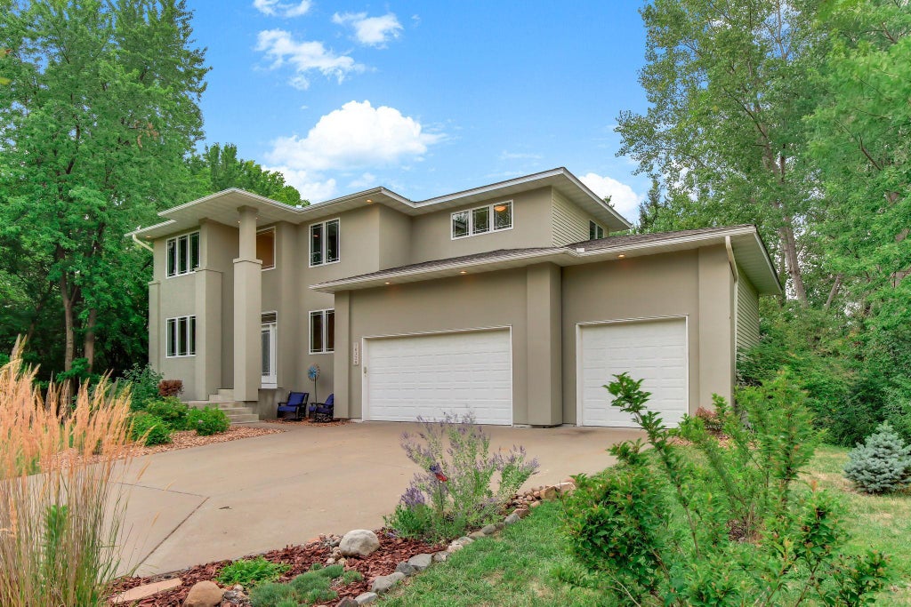 Photo of 10329 N Noble Avenue N, Brooklyn Park, MN 55443 (MLS # 7133390)