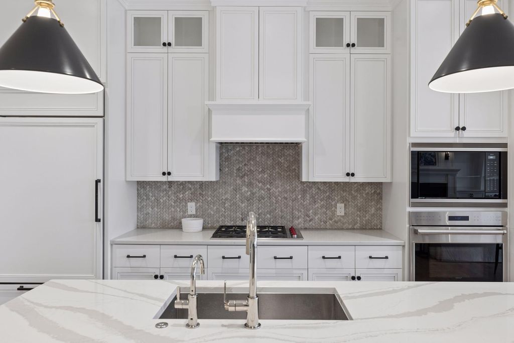 Photo of 935 Lake Street E #309, Wayzata, MN 55391 (MLS # 7026832)