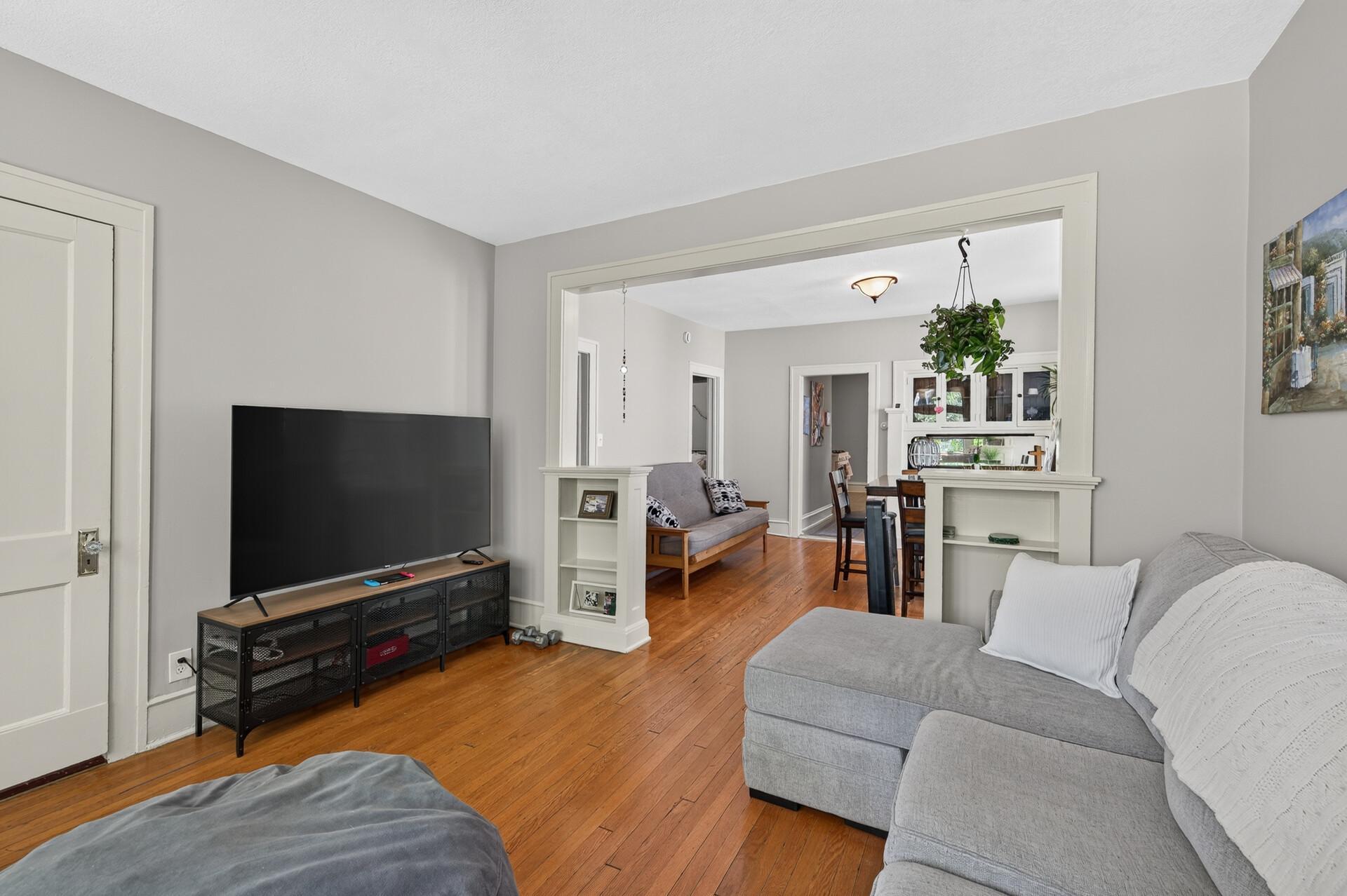 757 Laurel Avenue