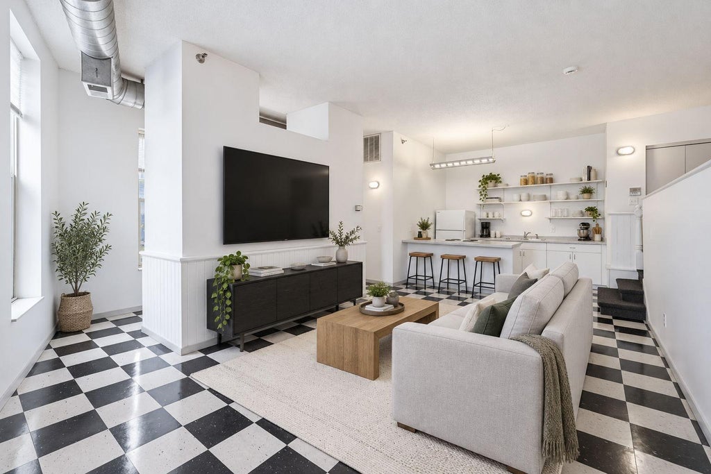 Photo of 208 E Hennepin Ave AVE #206, Minneapolis, MN 55414 (MLS # 7149446)