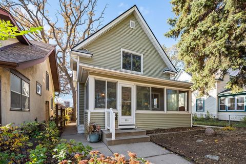 773 Howell Street N Saint Paul MN 55104