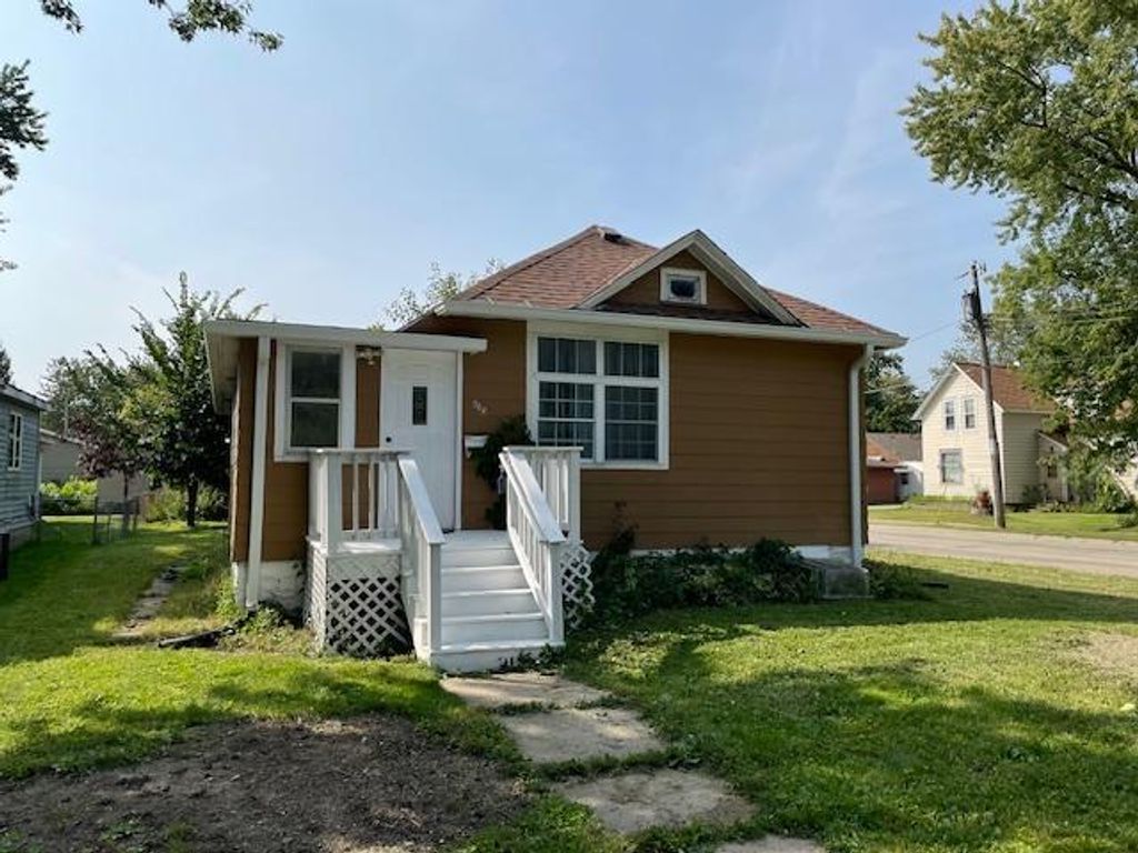 Photo of 615 14th Street NE, Austin, MN 55912 (MLS # 7001401)