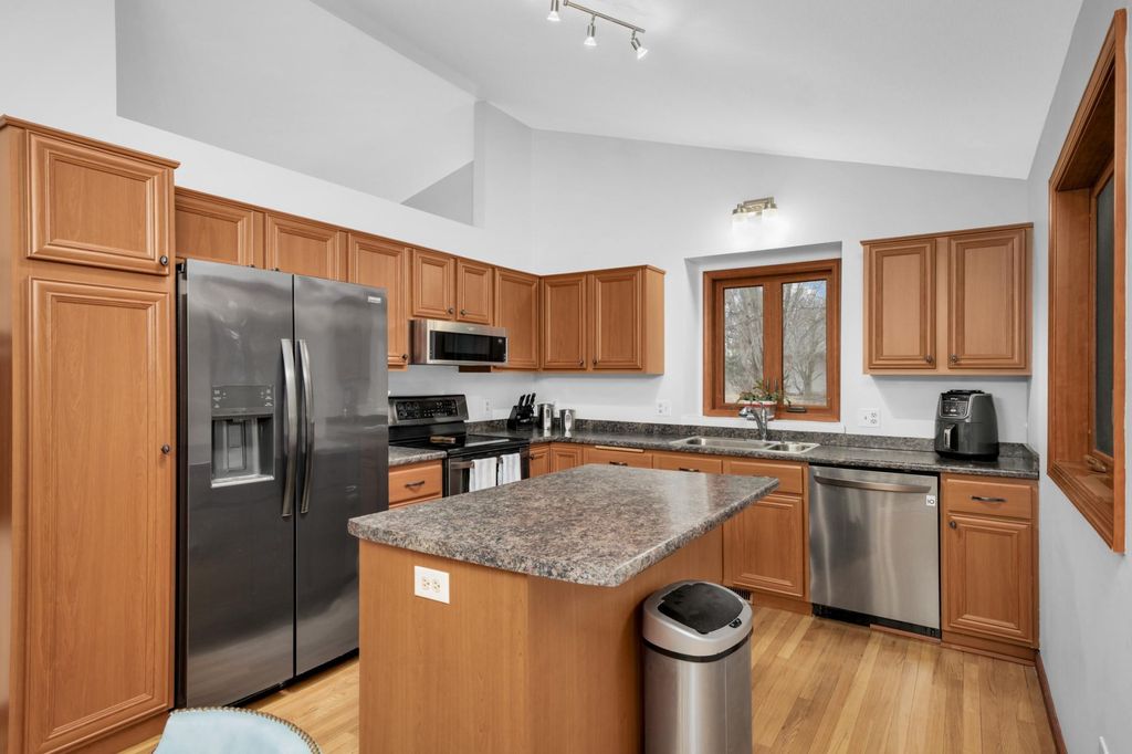 Photo of 3195 Red Oak Drive, Eagan, MN 55121 (MLS # 7030718)